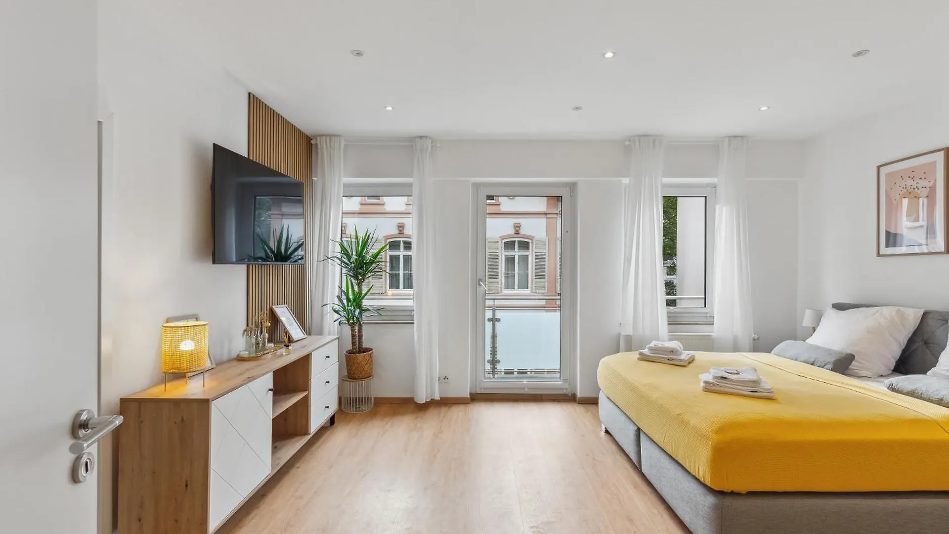 Nearcityapt, Parkplatz, 6Personen, Naehe Messe Frankfurt am Main Deutschland