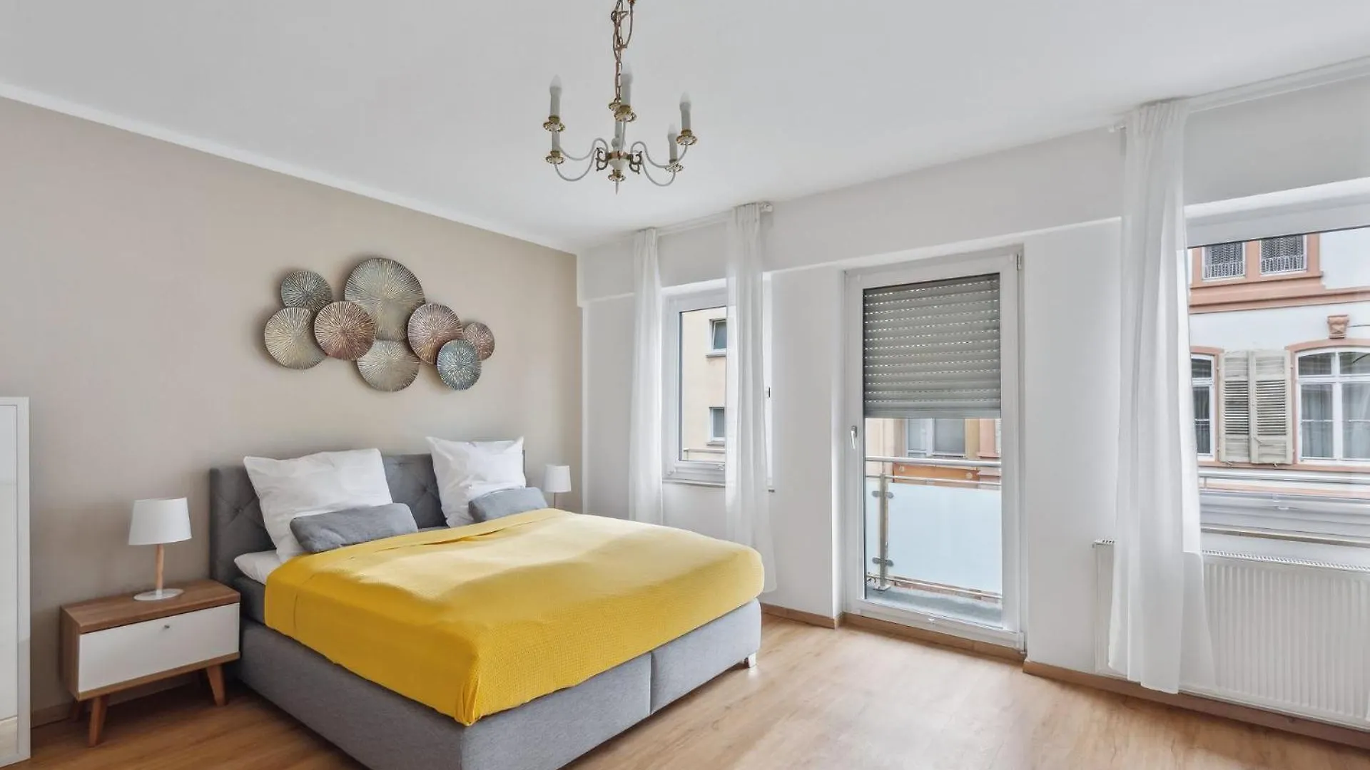Nearcityapt, Parkplatz, 6Personen, Naehe Messe Frankfurt am Main 0*,